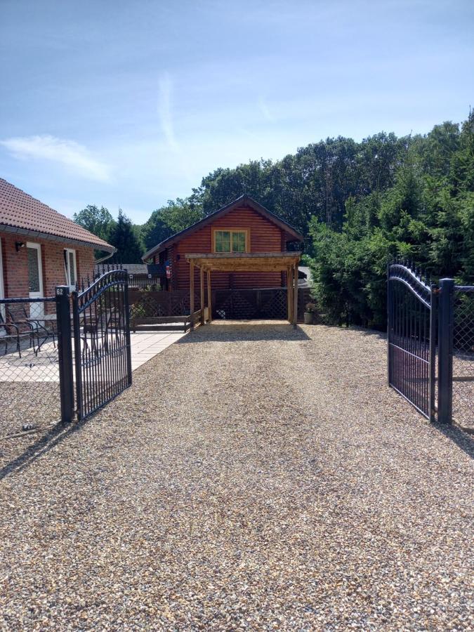El Bosque Villa Dilsen-Stokkem Kültér fotó